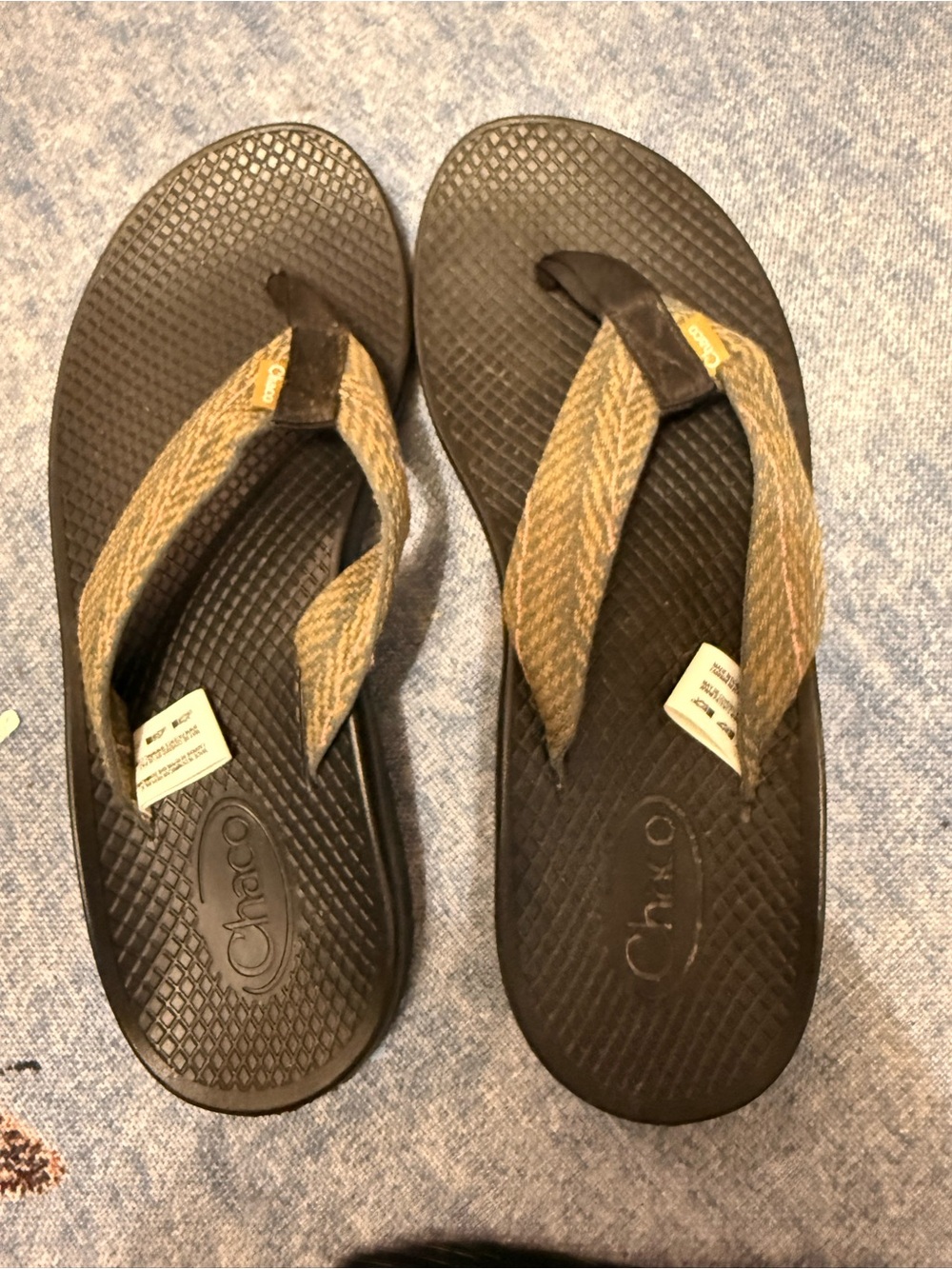 Skechers Men's Brown Flip-Flop Sandals with Tan Patterned Straps